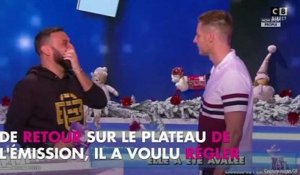 TPMP : Matthieu Delormeau embrasse Cyril Hanouna, la séquence buzz