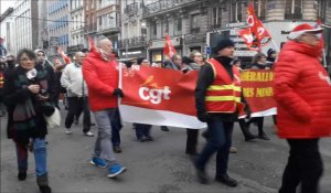 Près de 2 000 manifestants à Lille contre la réforme des retraites