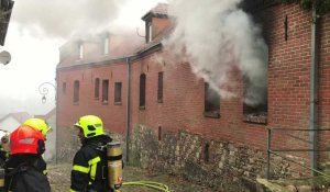 Une maison prend feu à Montreuil près de la maison de retraite Les Opalines