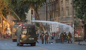 Chili: les manifestations s'étendent aux quartiers aisés de la capitale