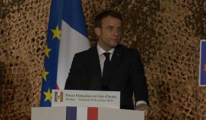 "Barkhane est une mission essentielle", (Macron en Côte d'Ivoire)
