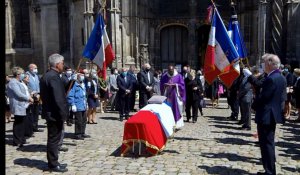 Senlis. Les obsèques de l'ancien maire Arthur Dehaine célébrée à la cathédrale