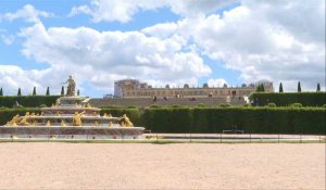 Après 82 jours de fermeture, le château de Versailles de nouveau ouvert au public
