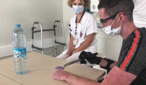 Présentation d'un prothèse de main innovante au Centre Calvé de Berck