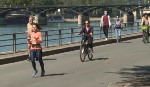À Paris, joggeurs et cyclistes réinvestissent les quais de Seine