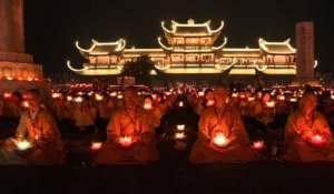 Des bouddhistes du monde entier se réunissent pour célébrer Vesak