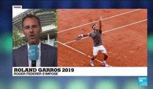 Retour gagnant de Roger Federer à Roland-Garros
