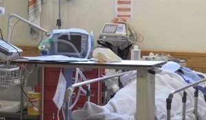 Afrique du Sud: un hôpital saturé alors que les cas de Covid augmentent