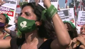 Argentine: manifestation pour la légalisation de l'avortement, débattue au Sénat