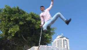 Mohamed, unijambiste et fan de parkour à Gaza