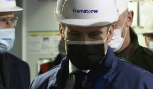 Au Creusot, Macron défend avec force le nucléaire français