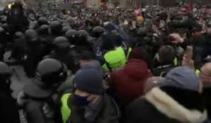 Russie: affrontements entre la police anti-émeute et des manifestants pro-Navalny