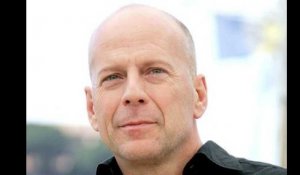 Bruce Willis malade, atteint de démence : il apparaît affaibli sur une photo rendue publique.....
