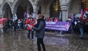 Arras : les syndicats rassemblés pour les droits des femmes