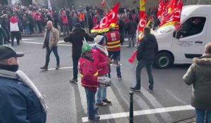 Boulogne : la lutte contre la réforme des retraites se poursuit avec cette 10ème manifestation dont le depart a été donné devant la sous-préfecture