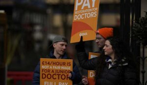 Les jeunes médecins britanniques en grève pour quatre jours