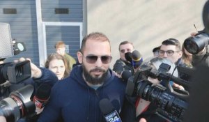 Roumanie : Andrew Tate interrogé par les procureurs après son assignation à résidence