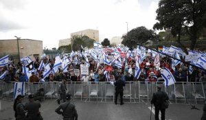 Manifestations antigouvernementales à Tel-Aviv, malgré le risque élevé d'attentat