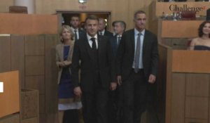 Macron propose une "autonomie à la Corse", standing ovation des élus à l'Assemblée