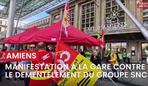 Manifestation à la gare d’Amiens, mardi 26 septembre, suite à un appel national à la grève lancé par une intersyndicale de la SNCF contre « le démantèlement » du groupe.