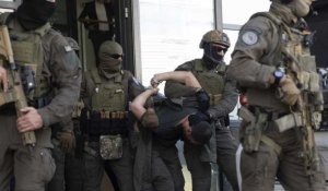 Kosovo: trois hommes placés en détention après les violences de dimanche
