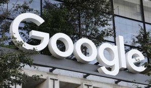 Google fête ses 25 ans : le géant de l'internet peut-il être mieux contrôlé ?