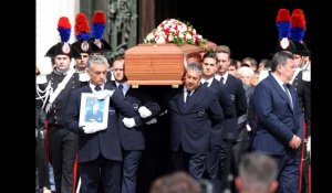VIDÉO. À Milan, dernier hommage officiel et populaire aux funérailles d'État de Silvio Berlusconi