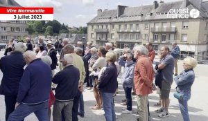 VIDÉEO. Une cinquantaine de personnes mobilisée devant la mairie de Vire Normandie contre les violences urbaines