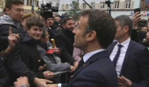 Macron hué et interpellé par la foule en Alsace