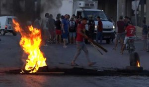 Tunisie : la police évacue des migrants après des heurts avec des habitants