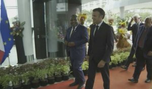 Macron rencontre le Premier ministre de Papouasie-Nouvelle-Guinée