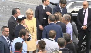 14-juillet: Brigitte Macron, Borne et les ministres arrivent à la tribune présidentielle