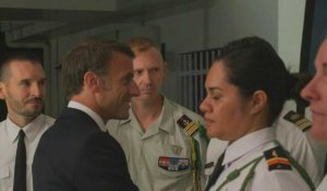 Emmanuel Macron salue les Forces Armées en Nouvelle-Calédonie