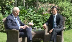 Joe Biden rencontre Rishi Sunak dans le jardin de Downing Street