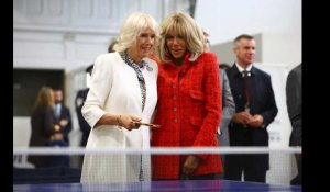 VIDÉO. Un ping-pong improvisé entre Brigitte Macron et la reine Camilla 