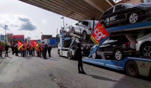 Barrage filtrant au Pont Sainte-Anne à Vervins contre la réforme des retraites ce mercredi 15 mars