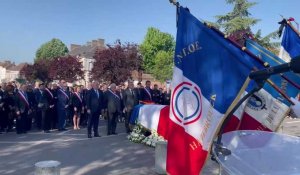Hazebrouck : un monde fou présent pour la cérémonie républicaine en hommage à Jean-Pierre Bailleul, ancien directeur du lycée Saint-Jacques et adjoint à la Ville, décédé vendredi 19 mai