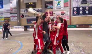 Saint-Omer : vainqueur de la coupe de France de rink hockey, le scra, lève la coupe