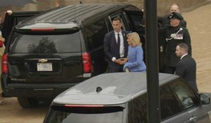 La première dame des États-Unis, Jill Biden, arrive à l'abbaye de Westminster pour le couronnement