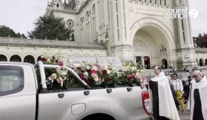 VIDÉO. Centenaire de la béatification de sainte Thérèse de Lisieux : la procession s’est élancée