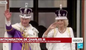 Le roi Charles III et la reine Camilla acclamés du balcon de Buckingham