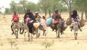 Des réfugiés Soudanais continuent à traverser la frontière vers le Tchad
