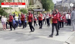 VIDÉO. À Pleudihen-sur-Rance, le défilé des jeunes joueurs de l’Europoussins anime le bourg