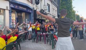 Lens ambiance clapping