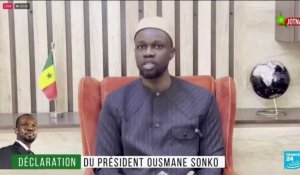 Ousmane Sonko se dit "séquestré" et appelle à manifester "massivement"