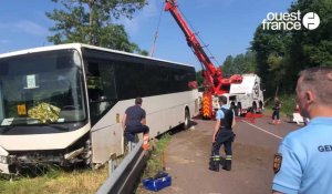 VIDÉO. Un accident de car scolaire avec 26 élèves à bord fait huit blessés dans l'Orne