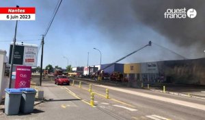 VIDÉO. Le magasin Centrakor s’enflamme au nord de Nantes, un panache de fumée impressionnant 