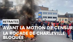 Charleville-Mézières: la rocade bloquée par les manifestants