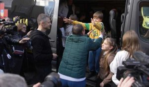 En Ukraine, le retour d'enfants retenus par la Russie