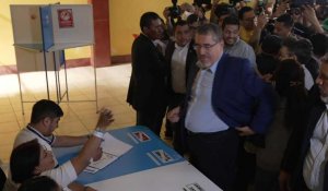 Guatemala: Bernardo Arevalo vote au second tour de la présidentielle